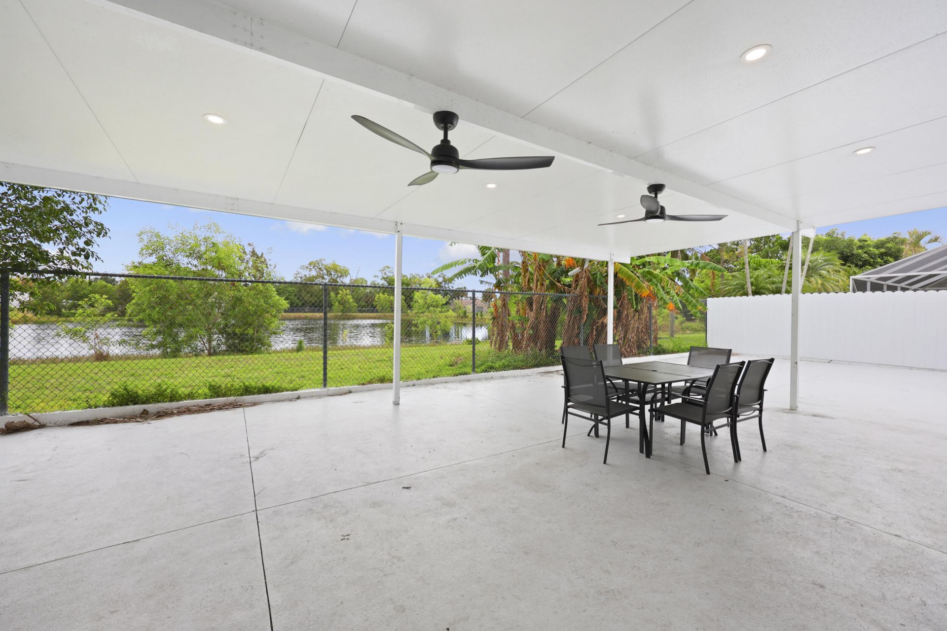 1209 Olympic Circle, Greenacres, FL 33413 Photo