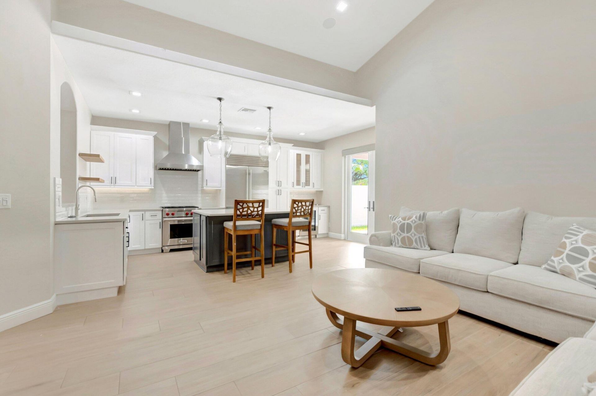 1050 Delray Lakes Drive, Delray Beach, FL 33444 Photo