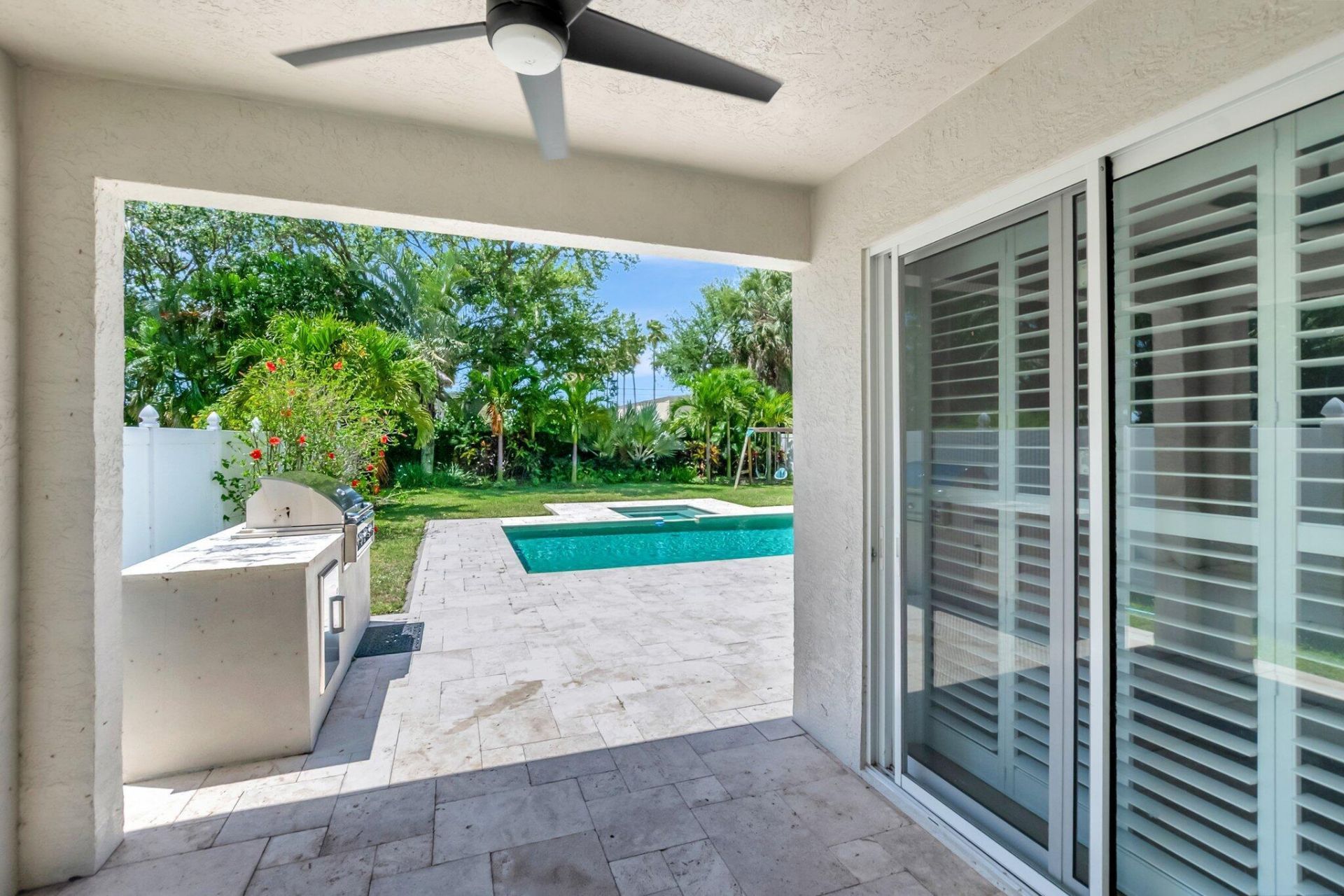 1050 Delray Lakes Drive, Delray Beach, FL 33444 Photo
