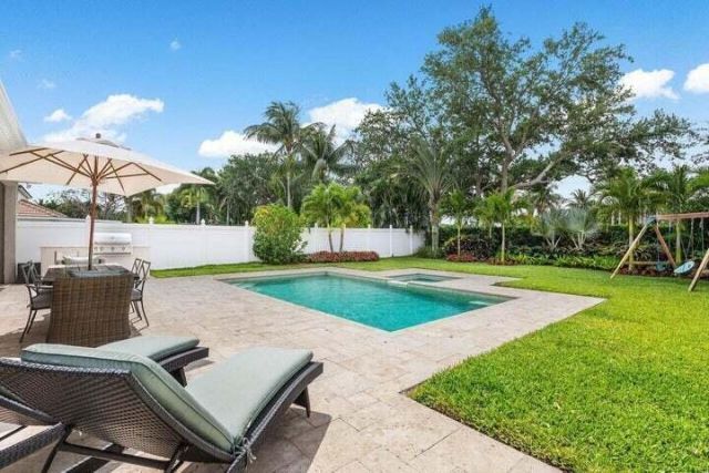 1050 Delray Lakes Drive, Delray Beach, FL 33444 Photo