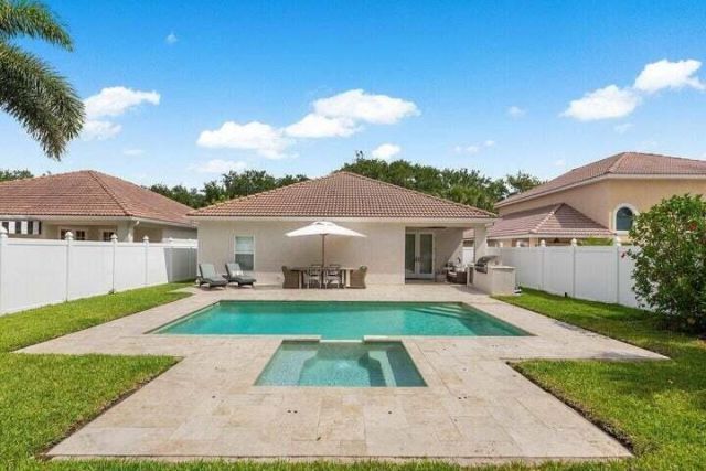 1050 Delray Lakes Drive, Delray Beach, FL 33444 Photo