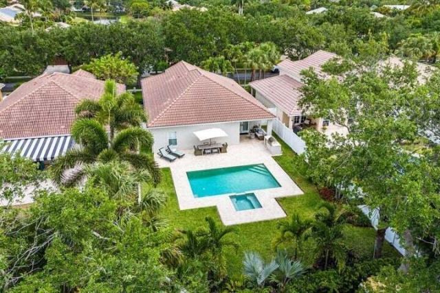 1050 Delray Lakes Drive, Delray Beach, FL 33444 Photo