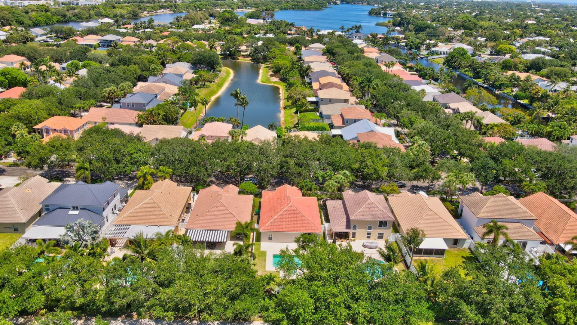 1050 Delray Lakes Drive, Delray Beach, FL 33444 Photo