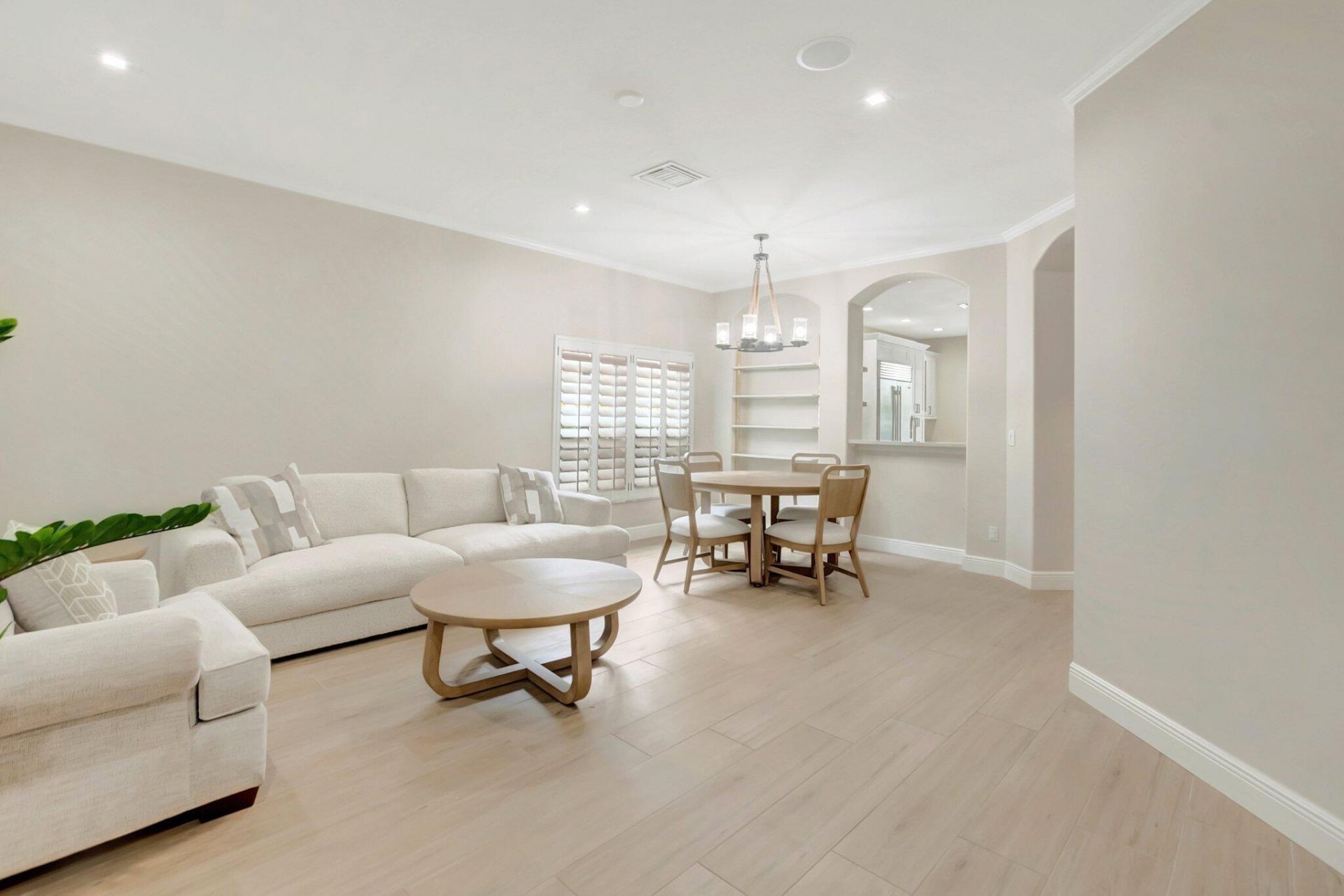 1050 Delray Lakes Drive, Delray Beach, FL 33444 Photo