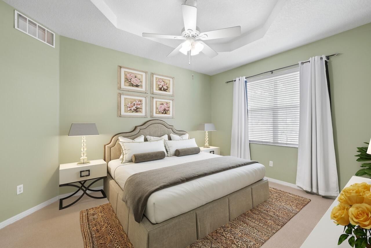 2179 Man Of War, West Palm Beach, FL 33411 Photo