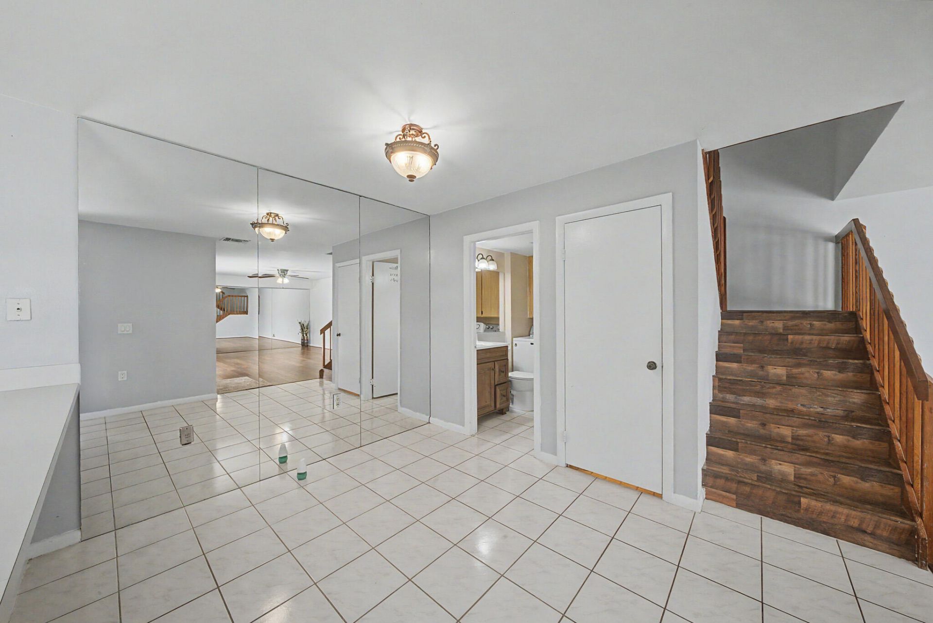 5710 57th Way, West Palm Beach, FL 33409 Photo
