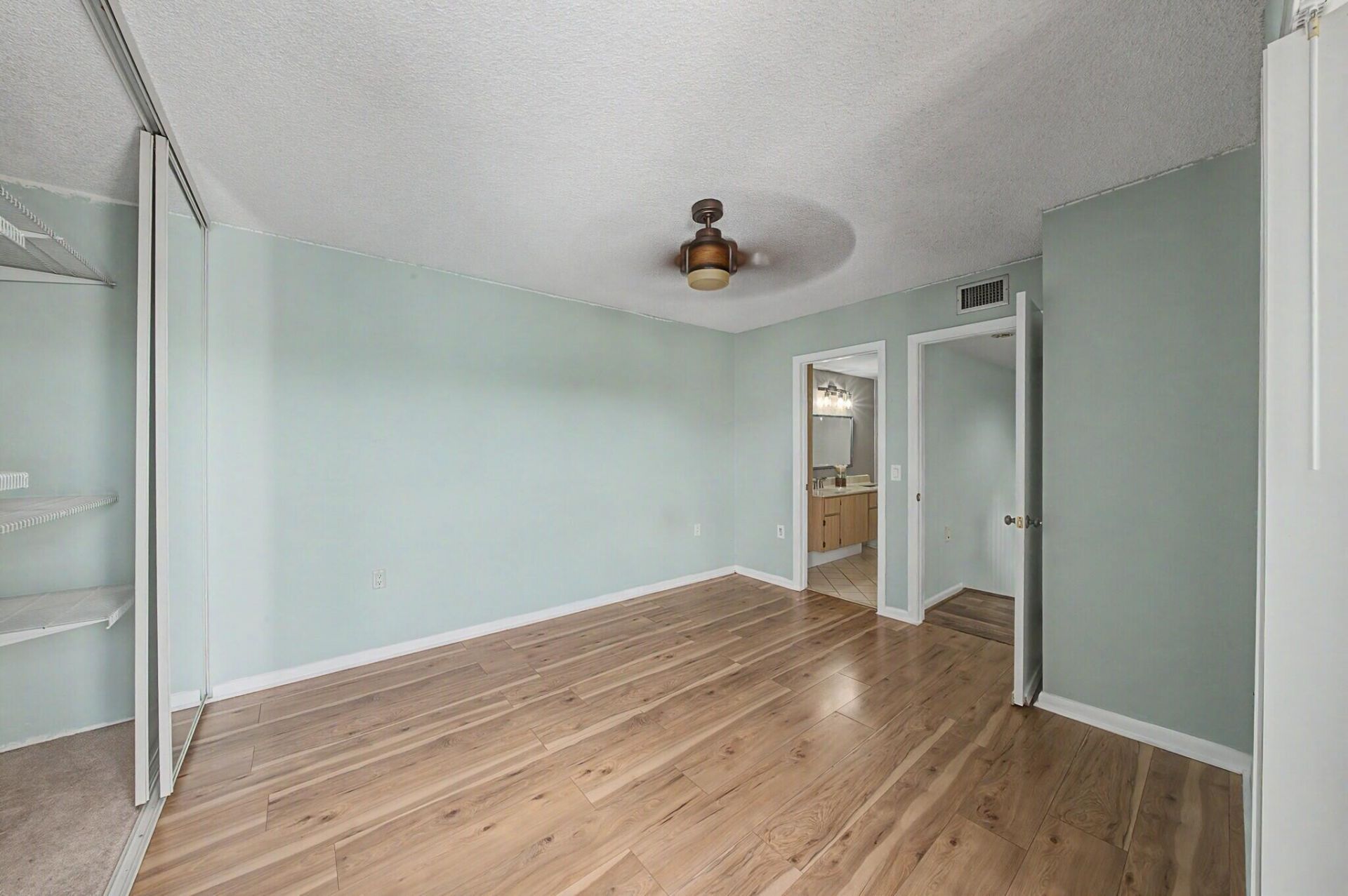 5710 57th Way, West Palm Beach, FL 33409 Photo