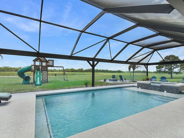 508 SW Bradshaw Circle, Port St. Lucie, FL 34953