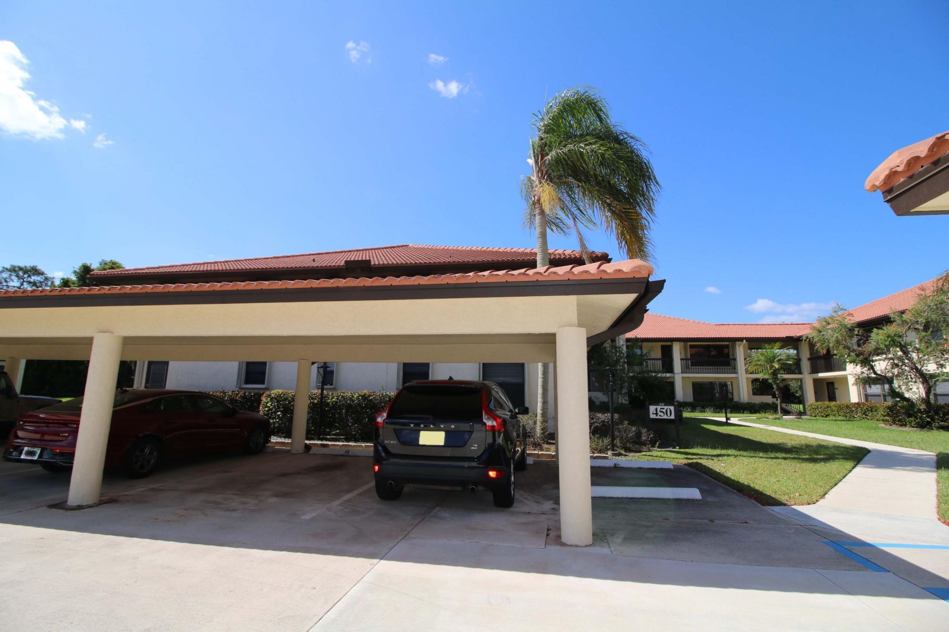 450 SW South River Drive, Unit 104, Stuart, FL 34997 Photo