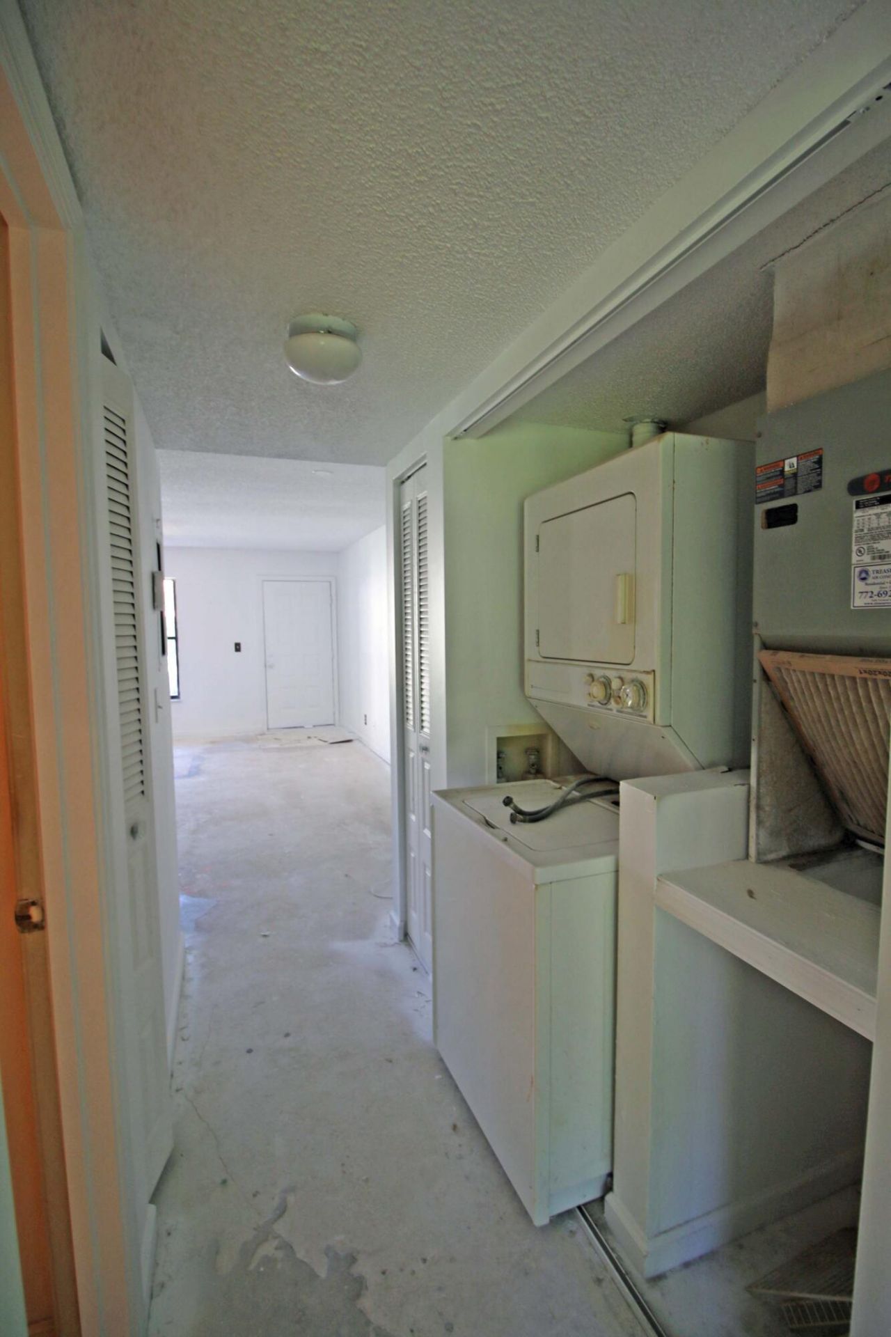 450 SW South River Drive, Unit 104, Stuart, FL 34997 Photo