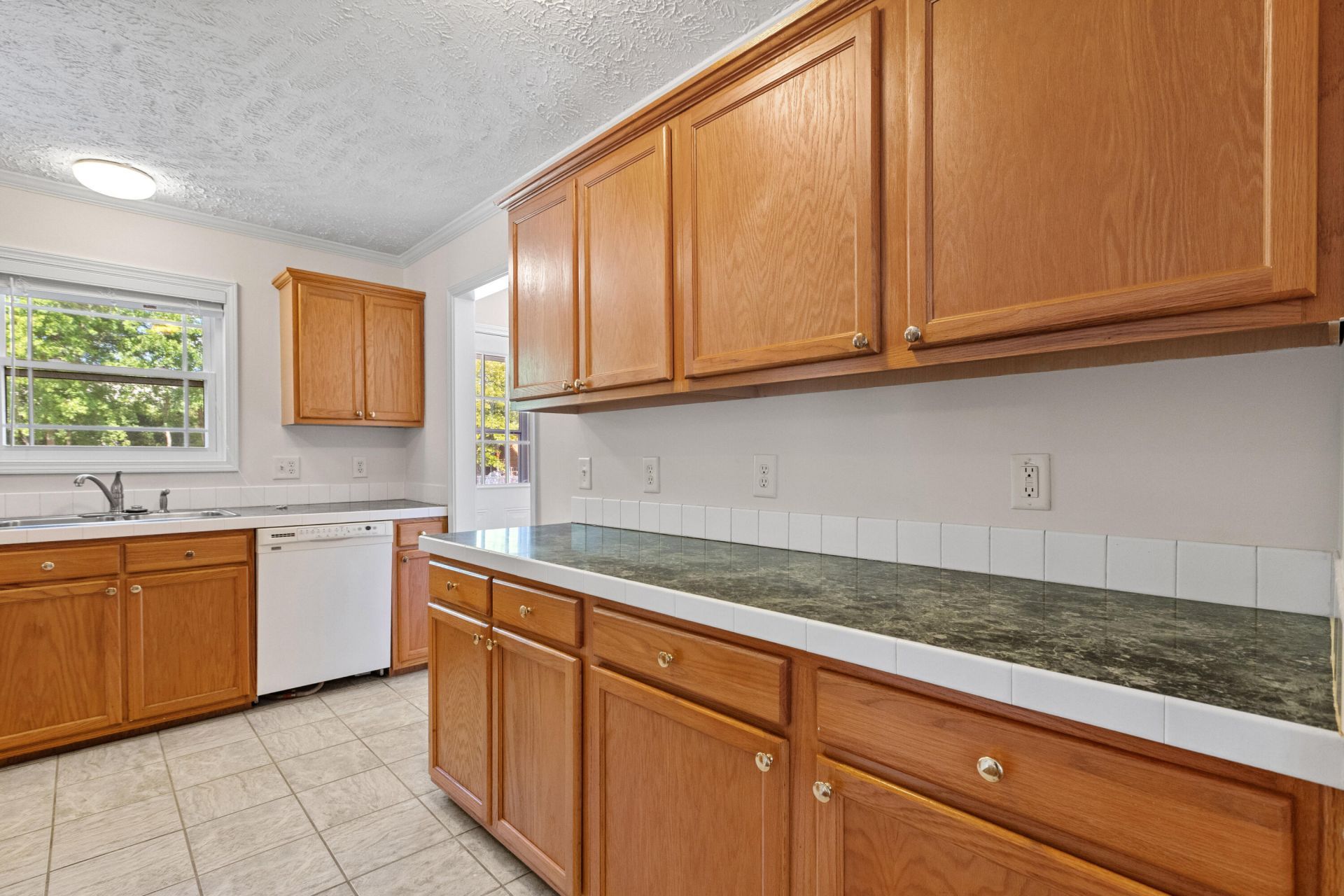 3241 Clairmont Drive Photo 12