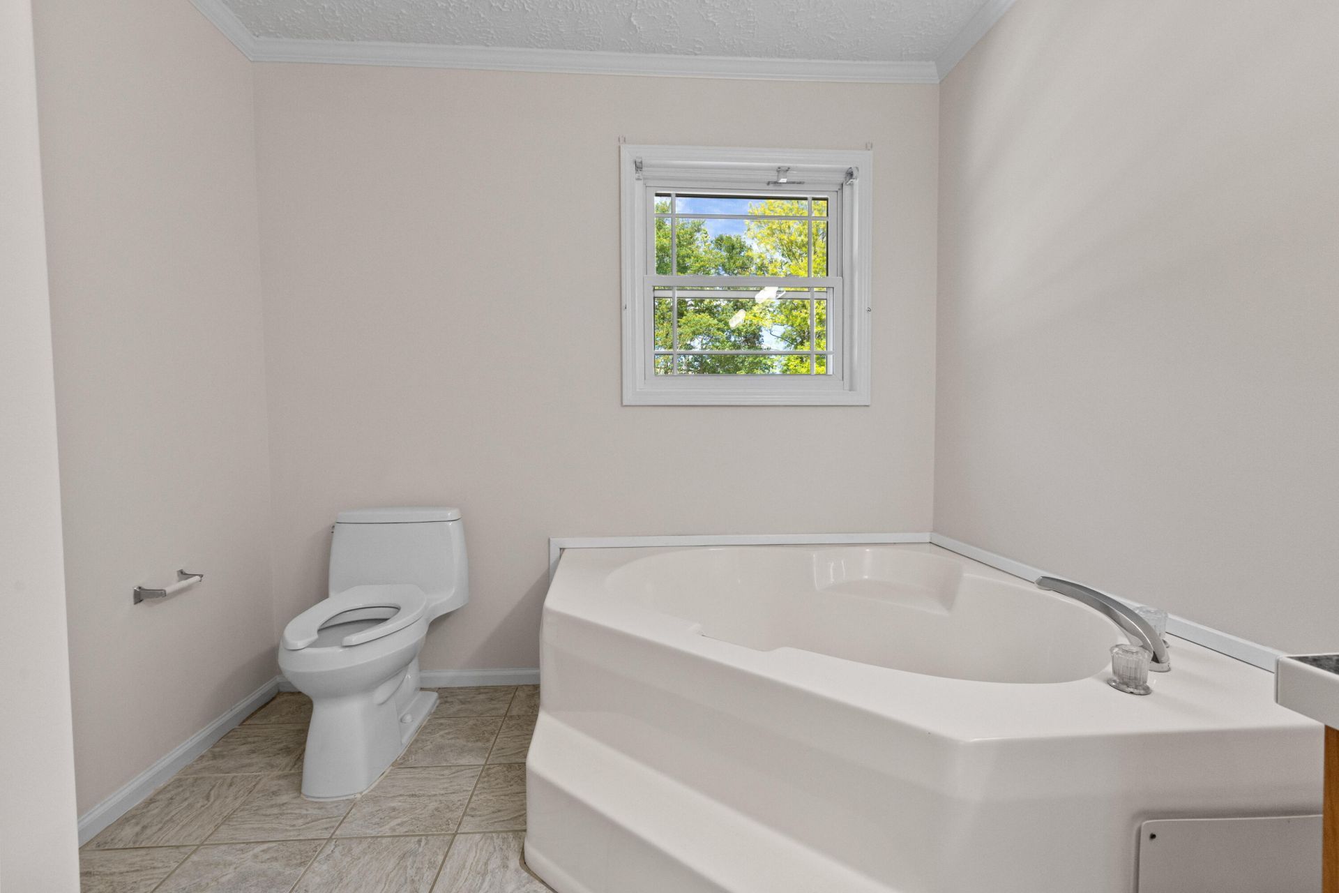 3241 Clairmont Drive Photo 24