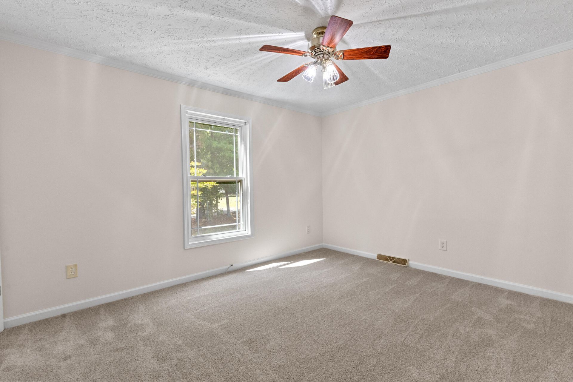 3241 Clairmont Drive Photo 31