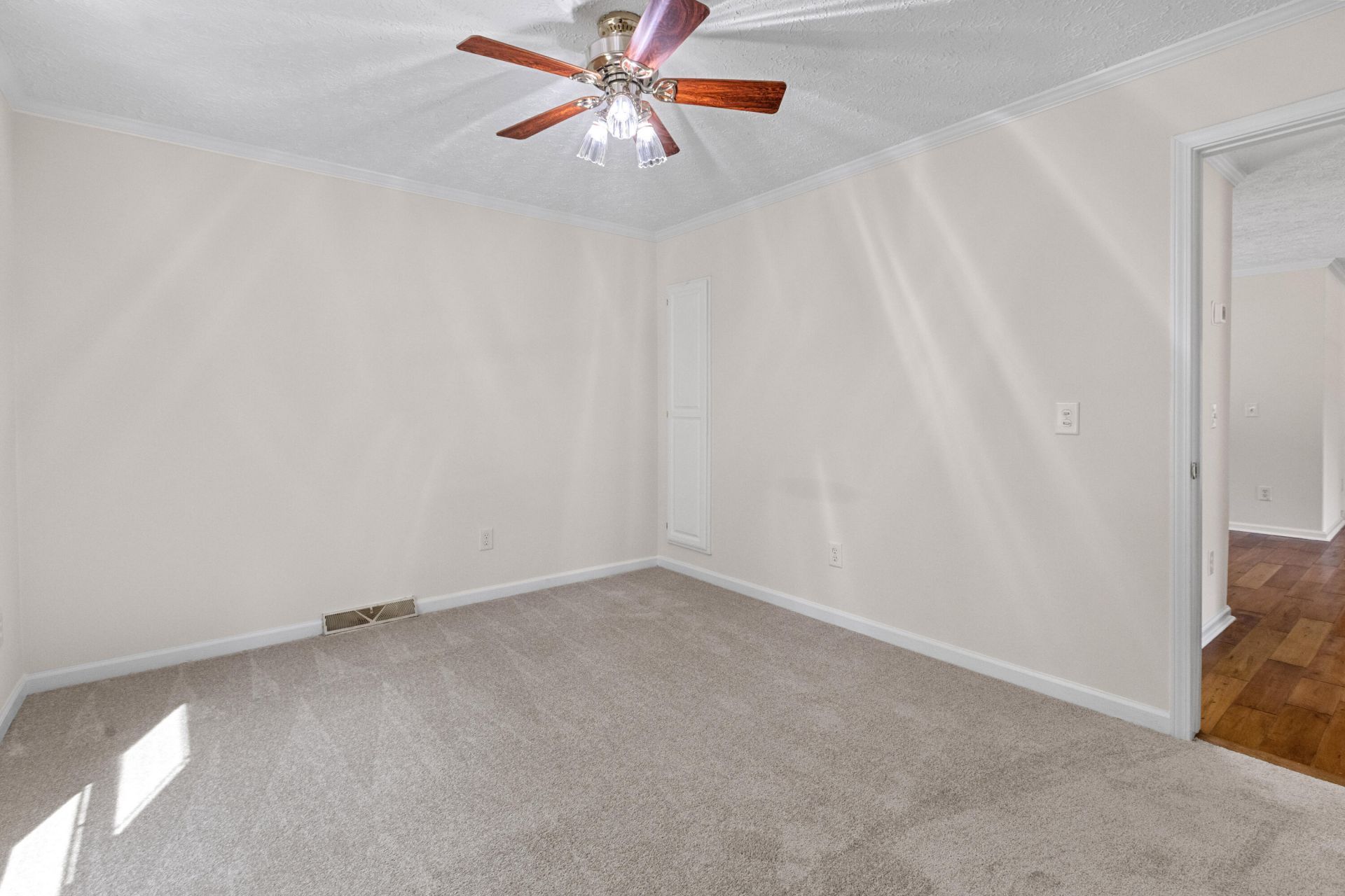 3241 Clairmont Drive Photo 32