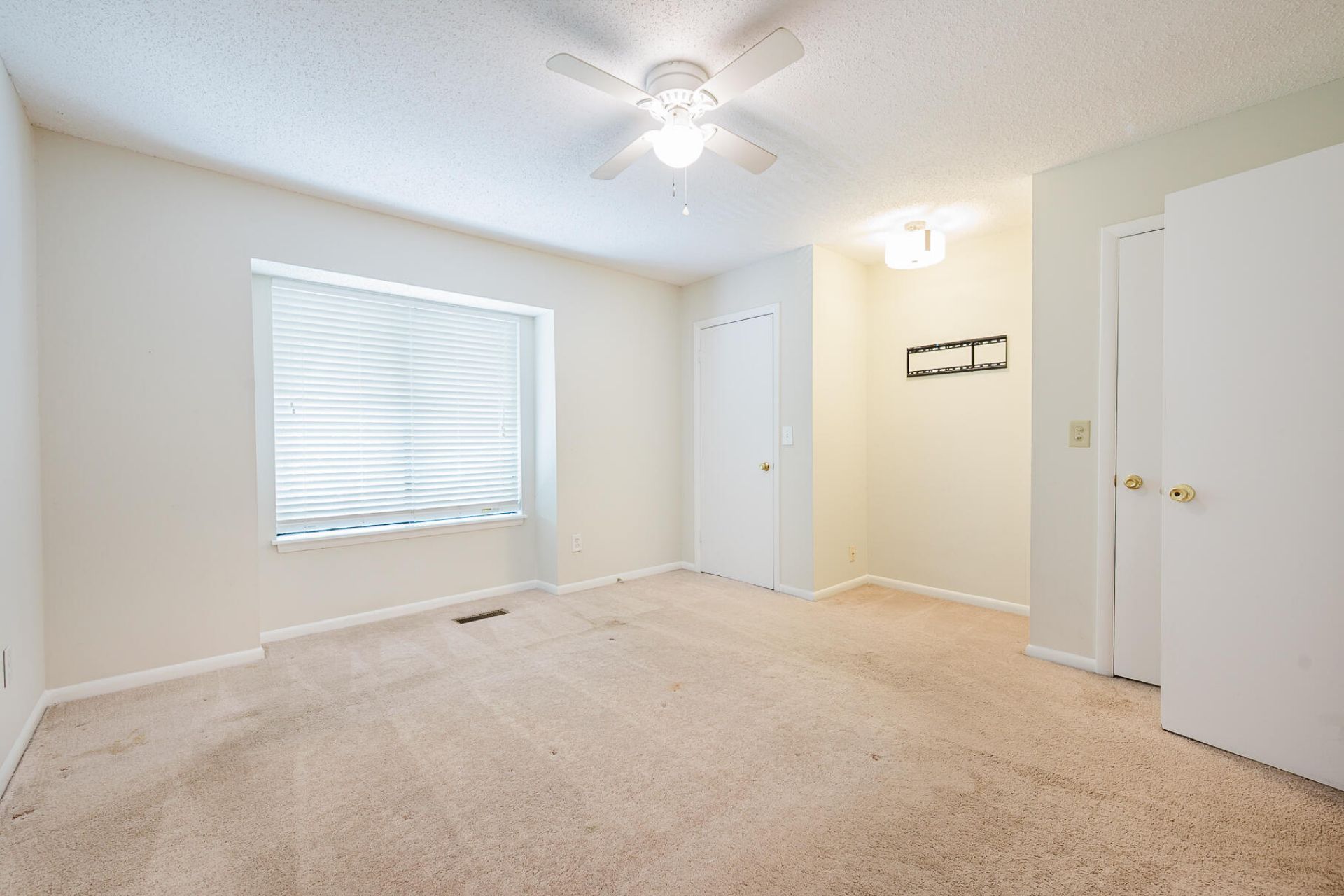 1161 Shadow Lake Circle Photo 29