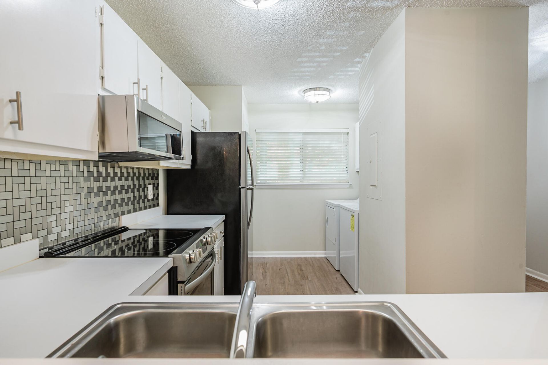 1161 Shadow Lake Circle Photo 6