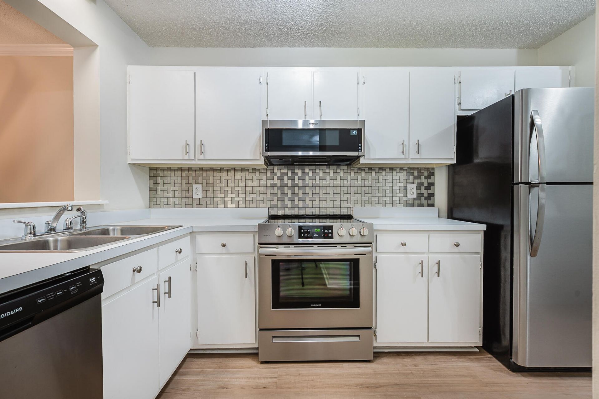 1161 Shadow Lake Circle Photo 7