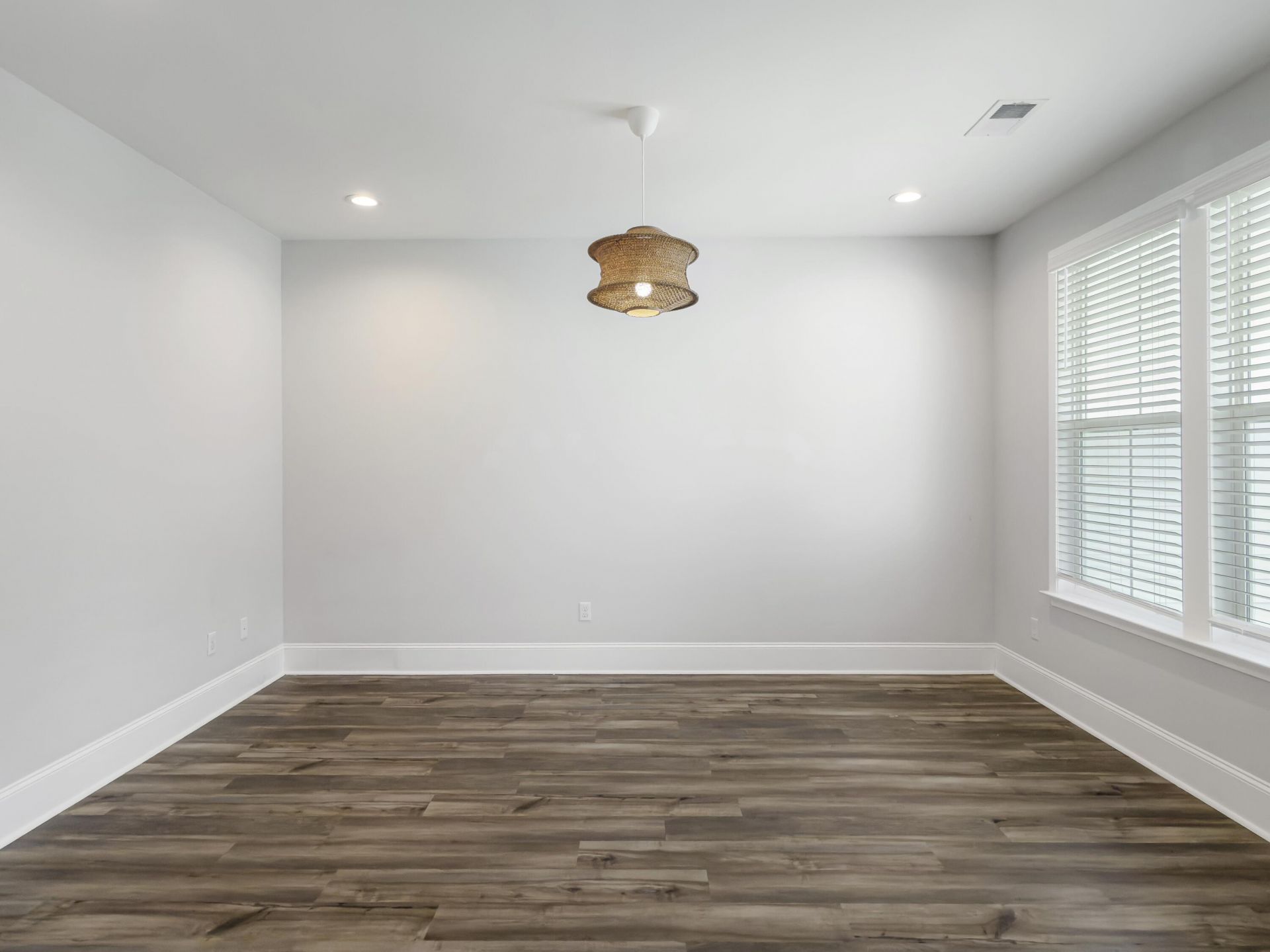 216 Quimby Hill Drive Photo 4
