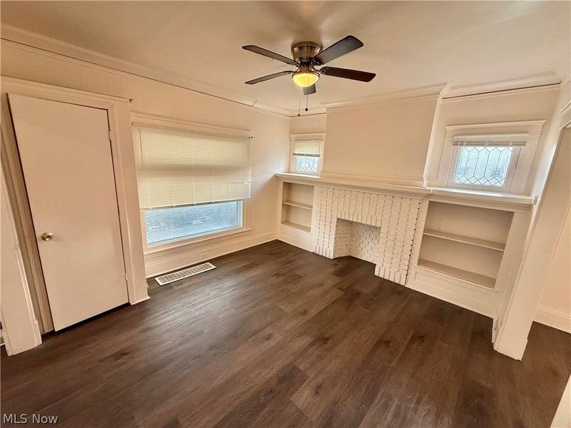 6913 Harvard Avenue, Cleveland, OH 44105 Photo 5