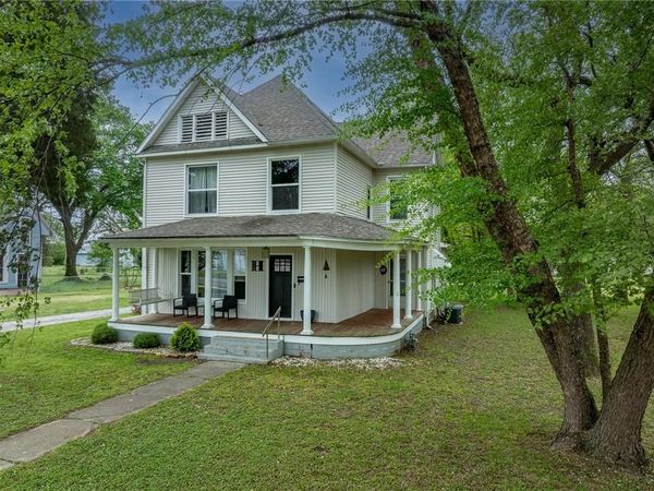 618 E Maple Street, Columbus, KS 66725