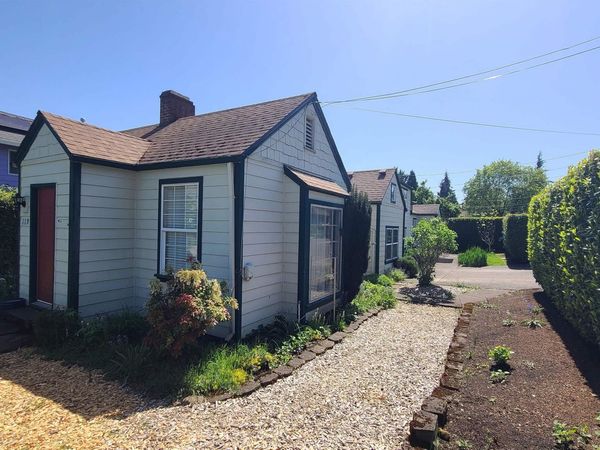 119 Wesley (605 Miller) St, Silverton, OR 97381