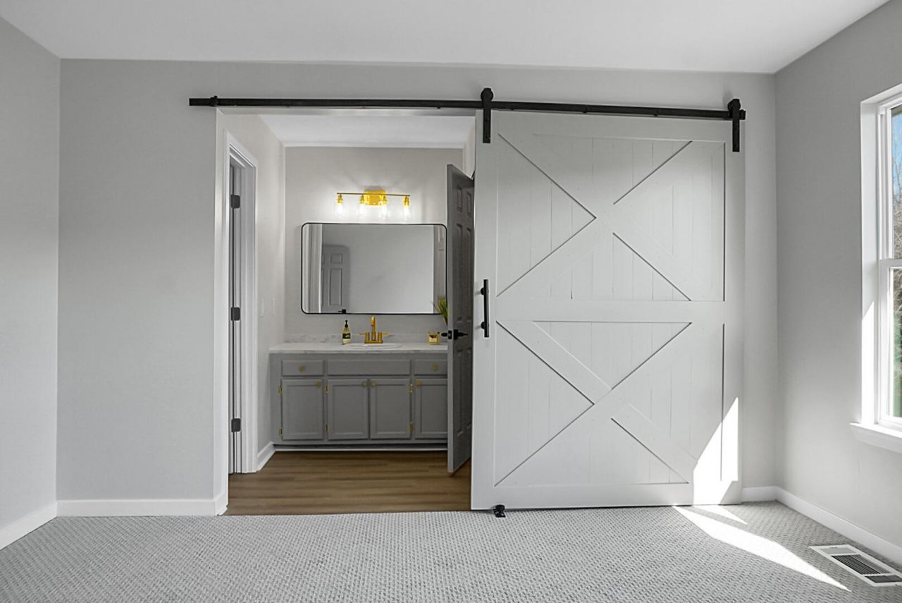 4191 Highgate Court Photo 11