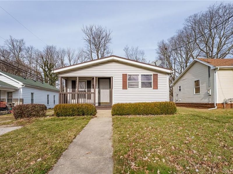 454 E Church Street, Xenia, OH 45385 Photo 2