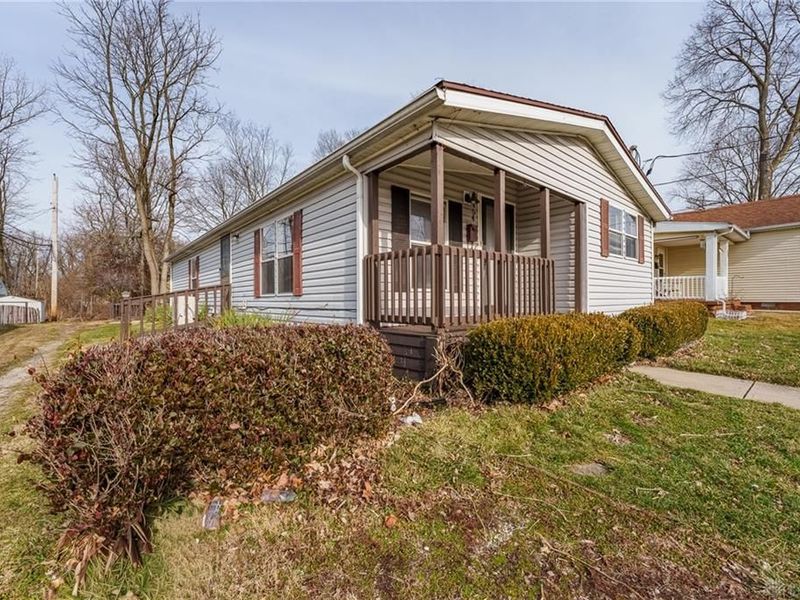 454 E Church Street, Xenia, OH 45385 Photo 3