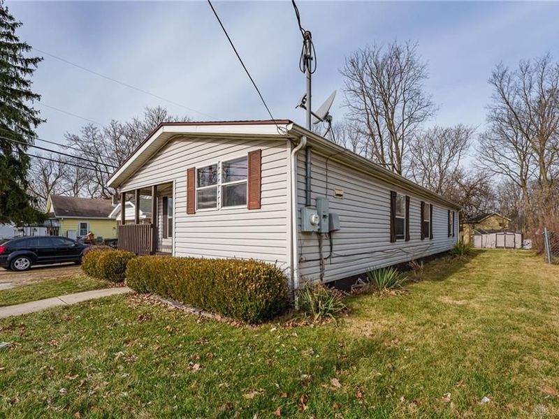 454 E Church Street, Xenia, OH 45385 Photo 4