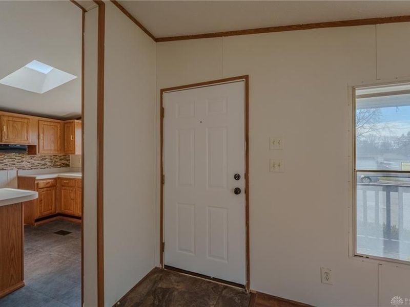 454 E Church Street, Xenia, OH 45385 Photo 6