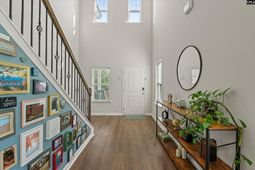 170 Thistle Lane photo 4