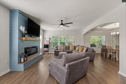 170 Thistle Lane photo 4