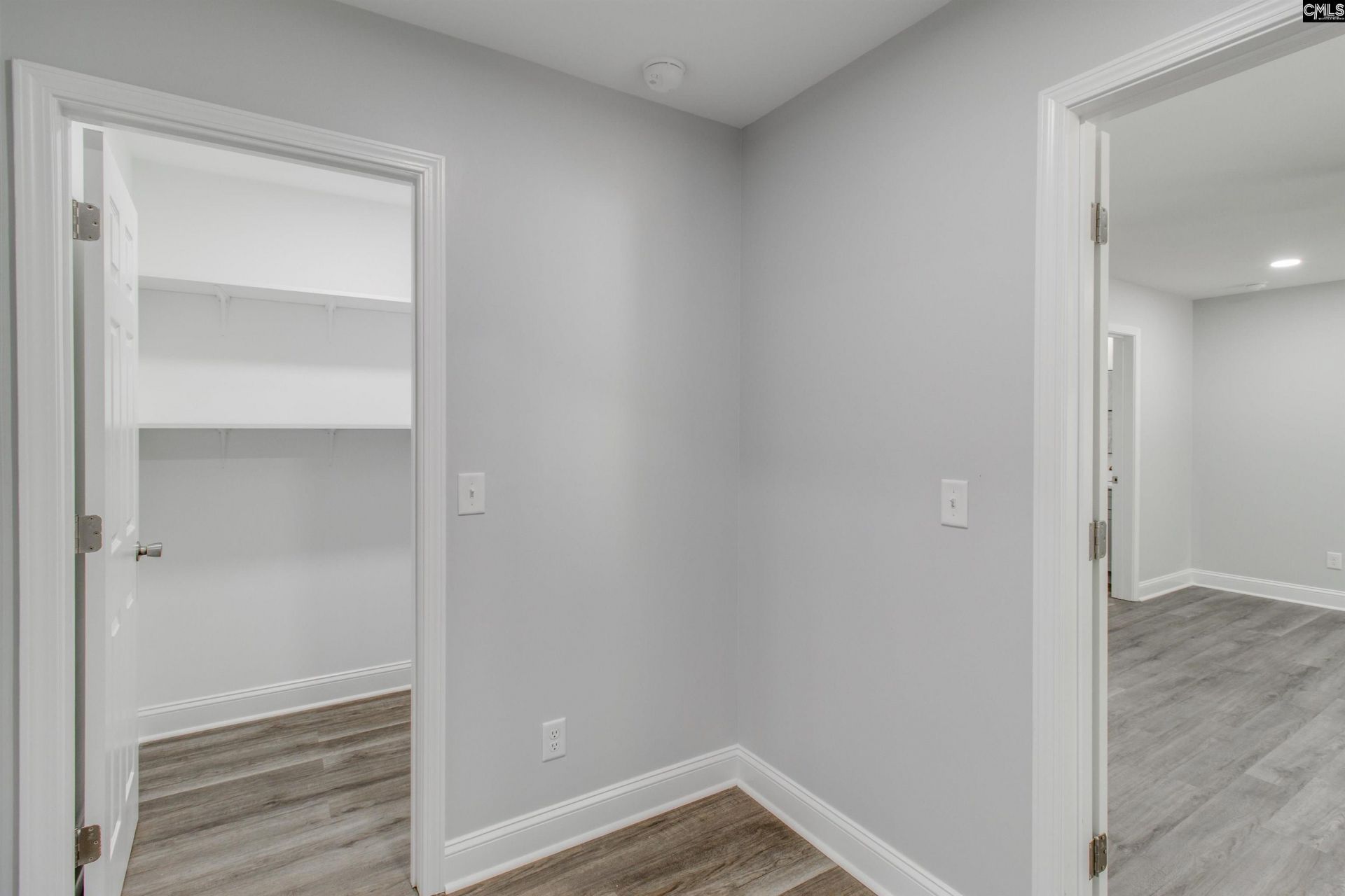 2327 Willow Street Photo 14