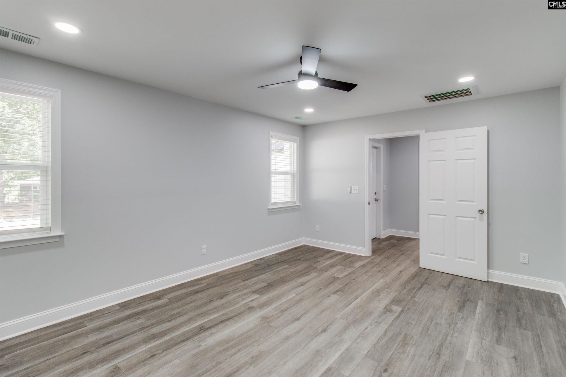 2327 Willow Street Photo 16