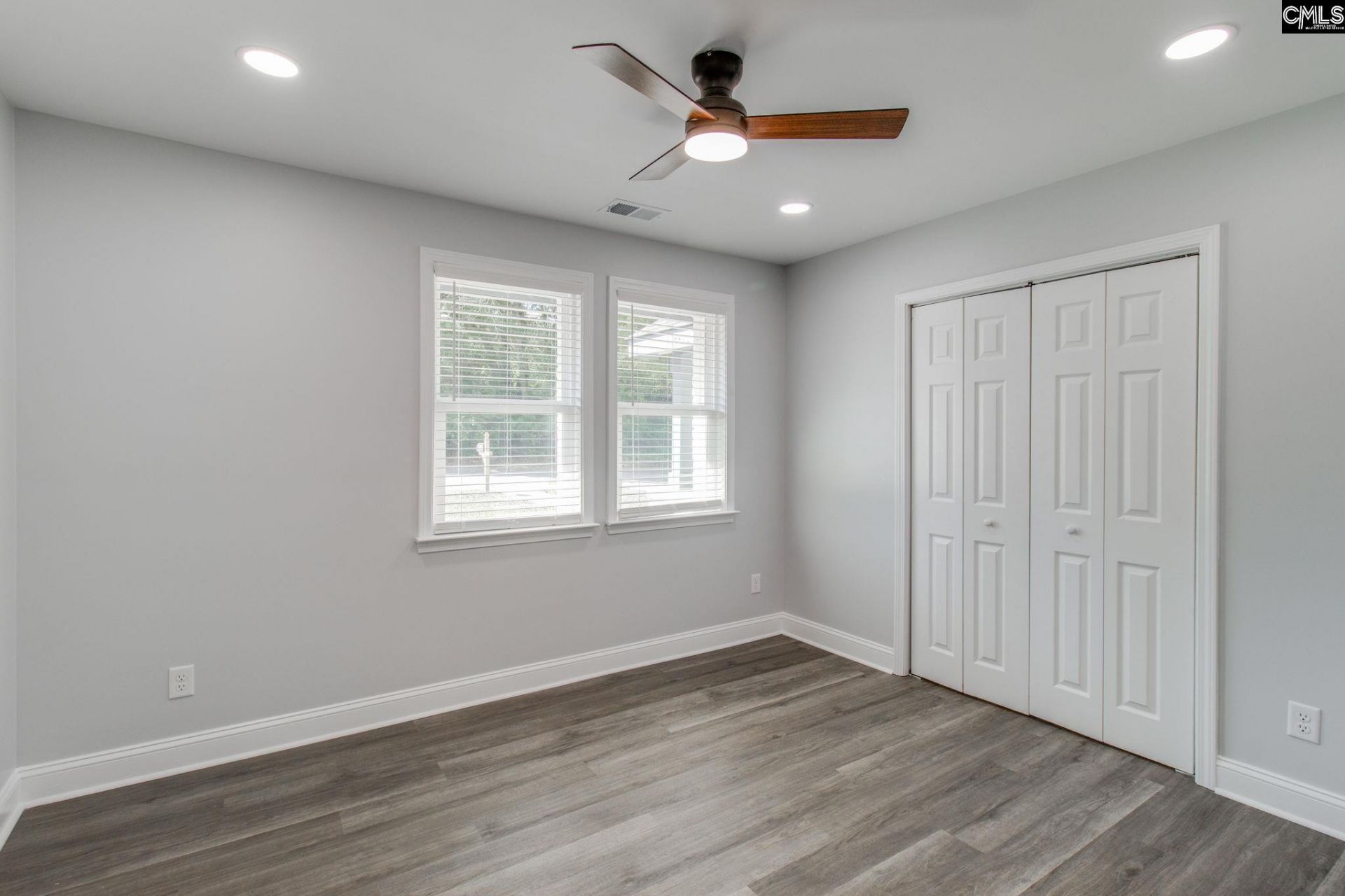 2327 Willow Street Photo 21