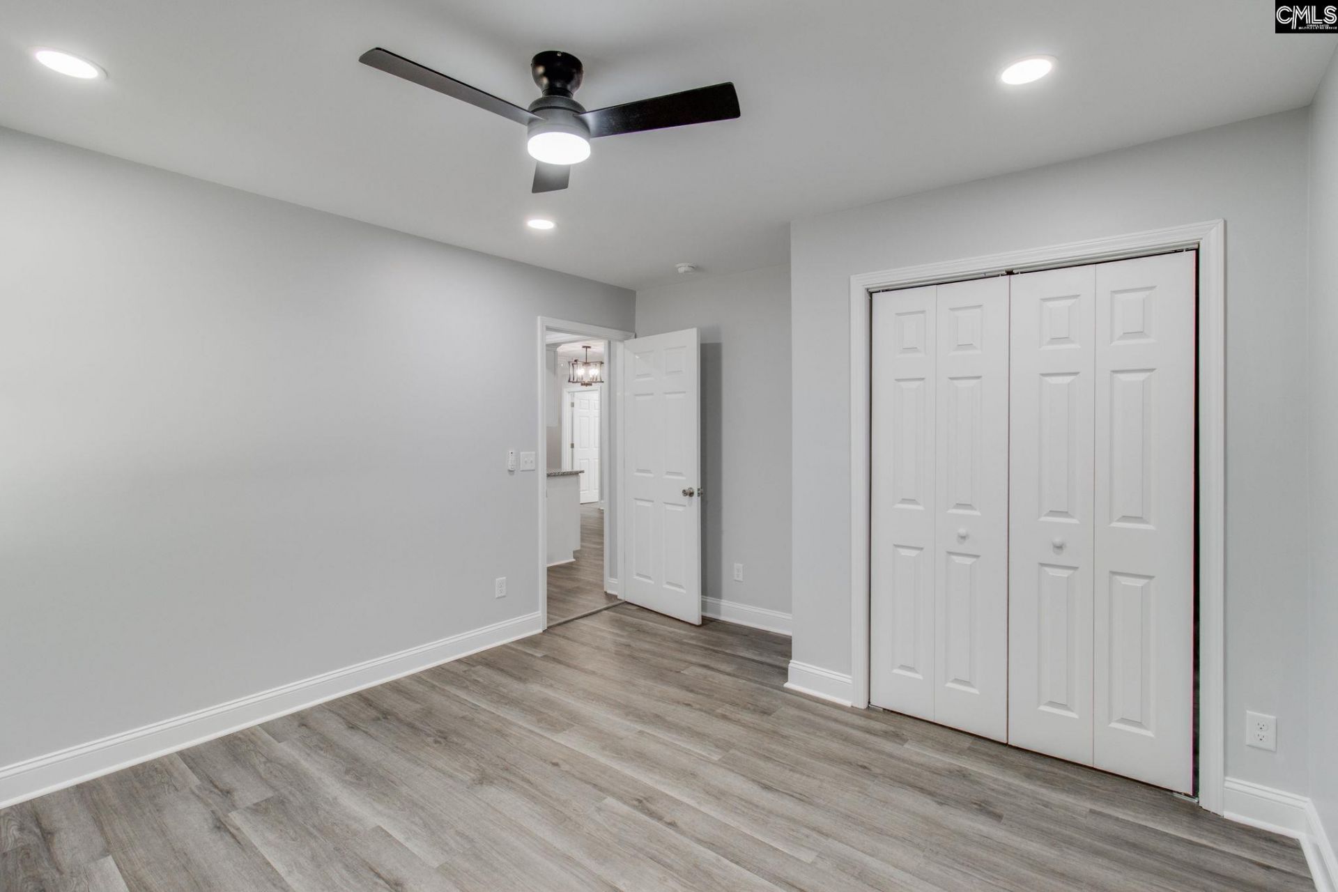 2327 Willow Street Photo 26