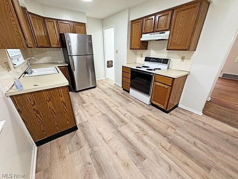 4263 W Anderson Road, South Euclid, OH 44121 Photo 5