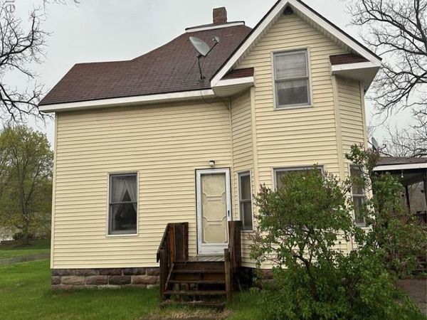 208 N Church Street, Ortonville Vlg, MI 48462