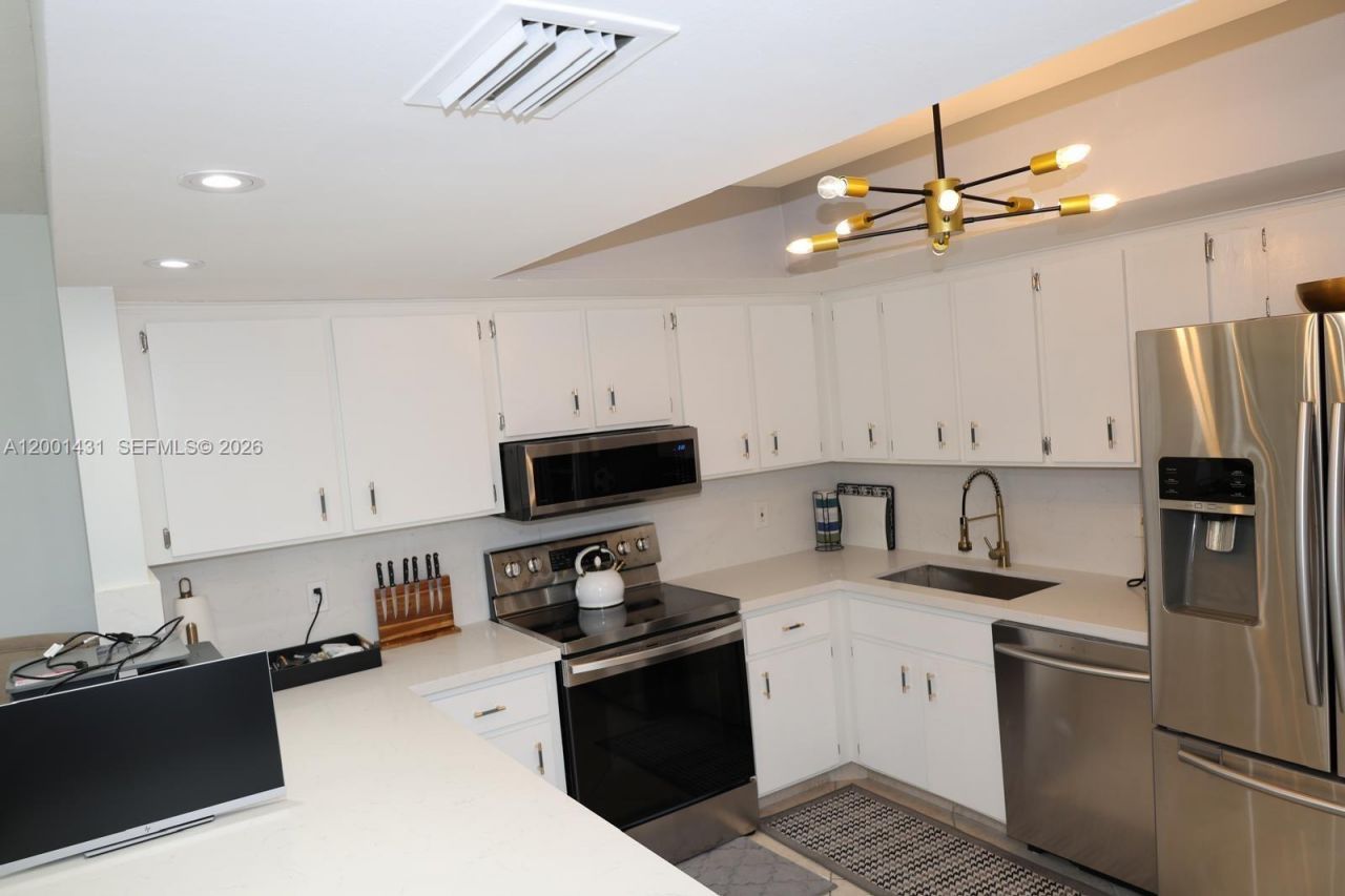 1569 Shaker Cir , Wellington, FL 33414 Photo