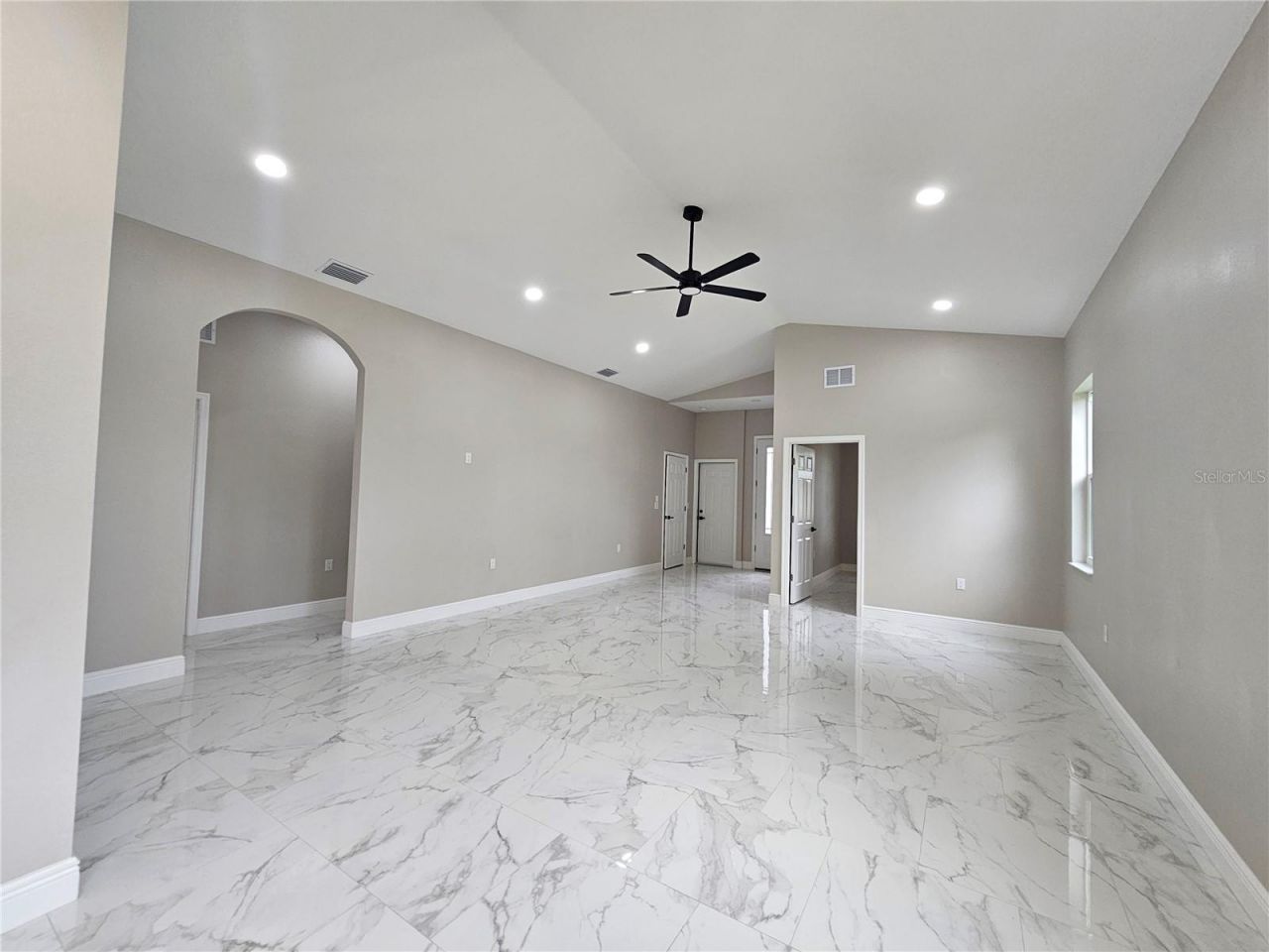 4502 42nd Avenue N, Saint Petersburg, FL 33714 Photo