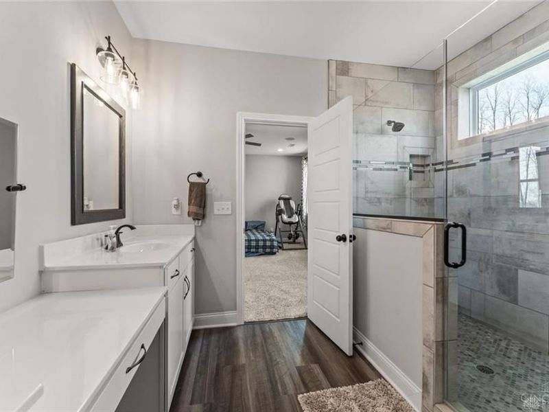 2425 Middleboro Road, Washington Township, OH 45113 Photo 68