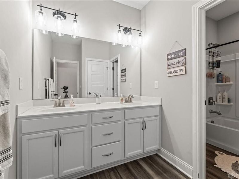 2425 Middleboro Road, Washington Township, OH 45113 Photo 80