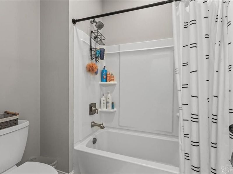 2425 Middleboro Road, Washington Township, OH 45113 Photo 83