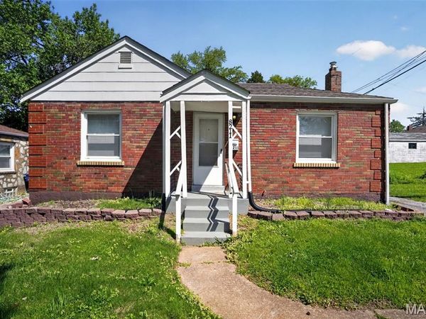 8211 Montreal Drive , St Louis, MO 63132