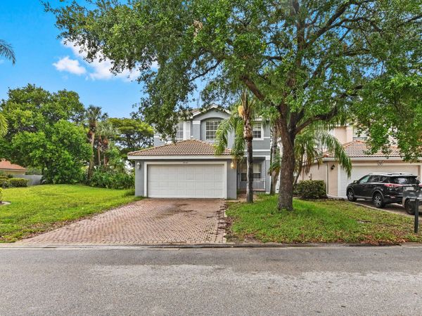 5049 Starblaze Drive, Greenacres, FL 33463