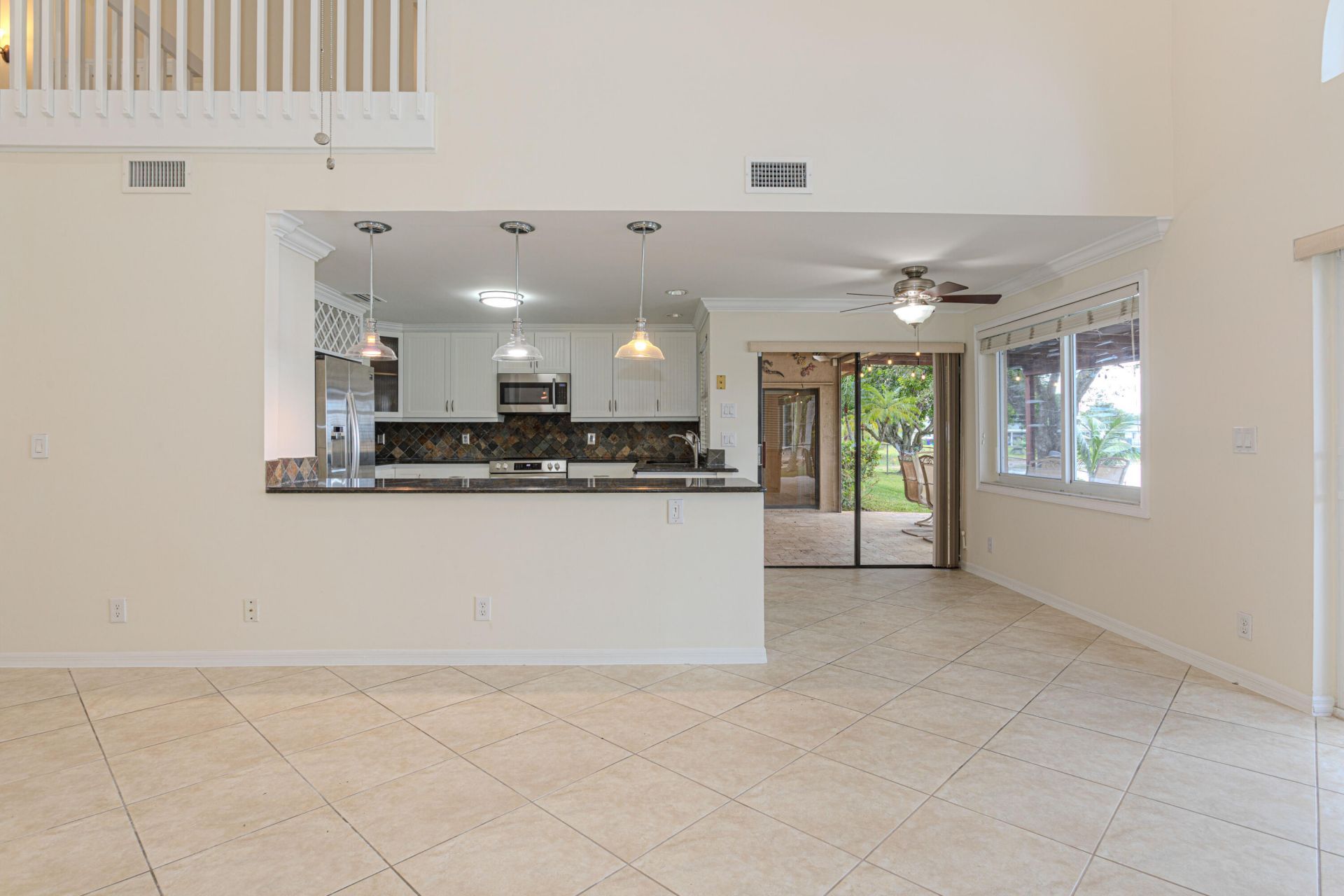 19921 NW 4th Street, Pembroke Pines, FL 33029 Photo