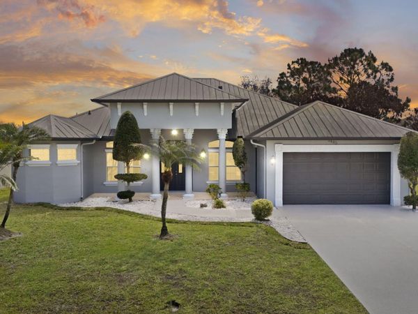 5445 NW Briscoe Drive, Port St. Lucie, FL 34986