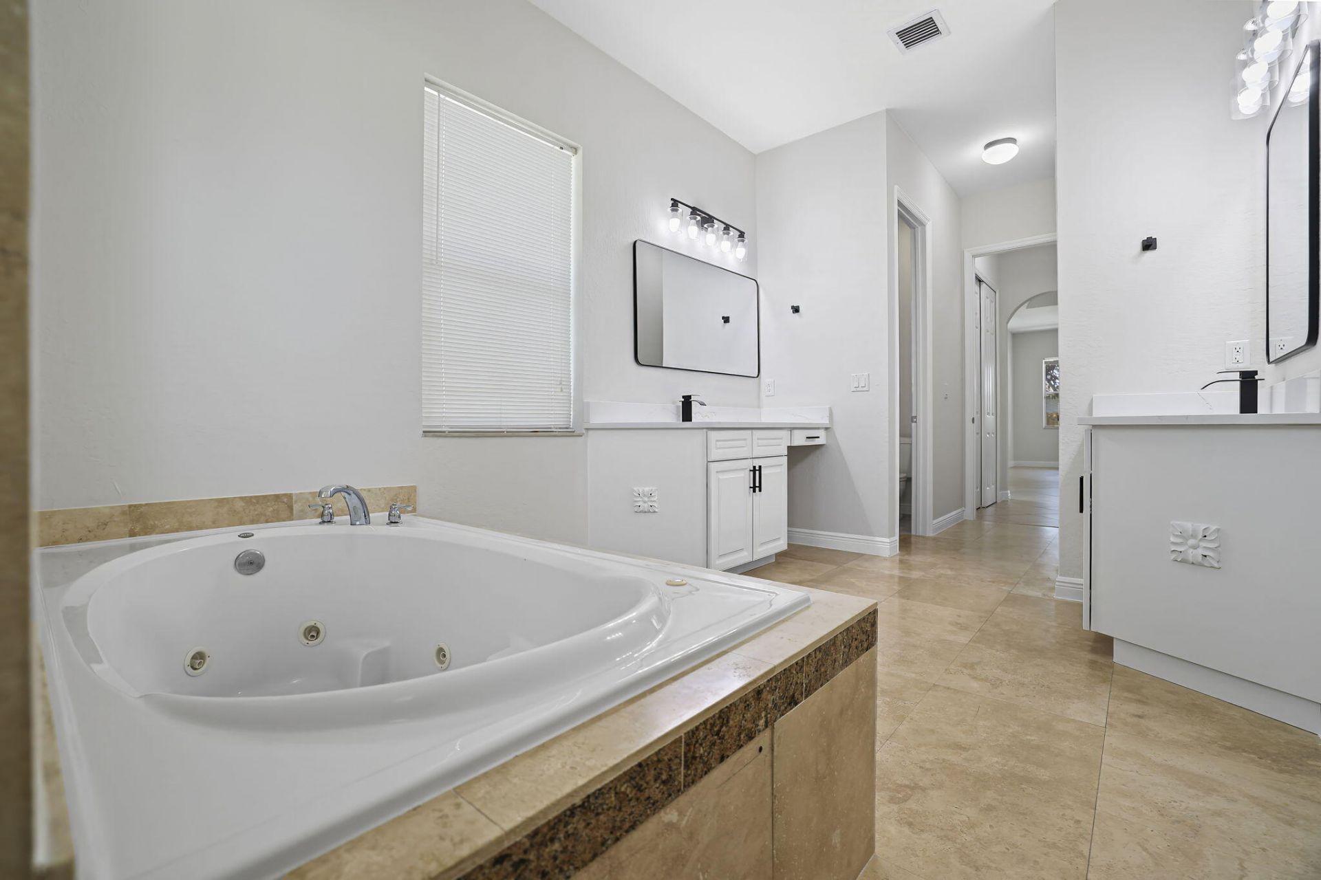 5445 NW Briscoe Drive, Port Saint Lucie, FL 34986 Photo
