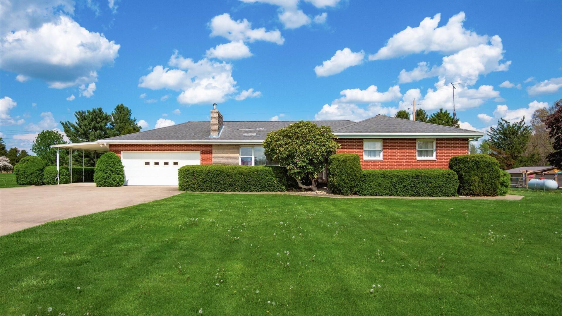 6952 State Route 13 Ne, Somerset, OH 43783 Main Photo