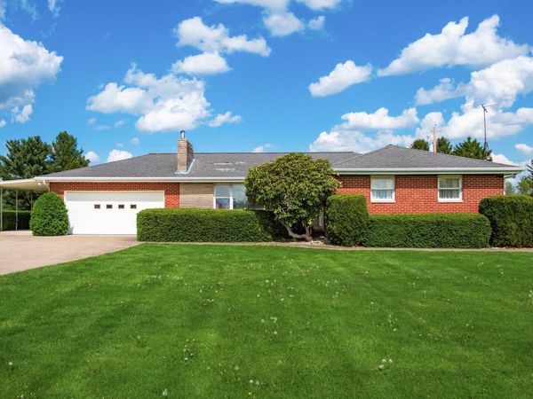 6952 State Route 13 NE, Somerset, OH 43783